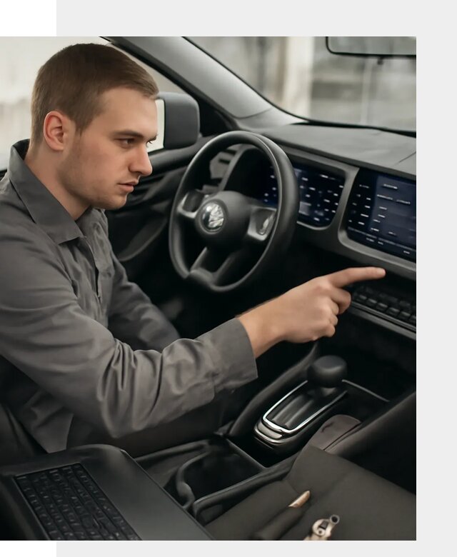 Русификация автомобиля Nissan N7 под ключ в Сафонове официально